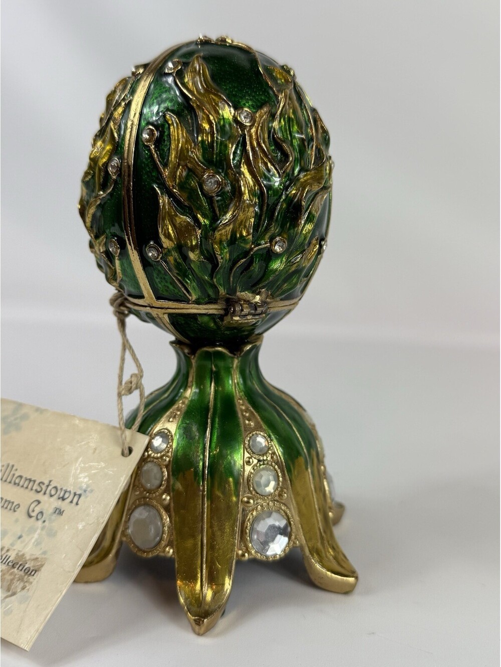 Williamstown Music Box Collection Hand Painted Pastel Easter Egg Music Box Green - Picture 8 of 12